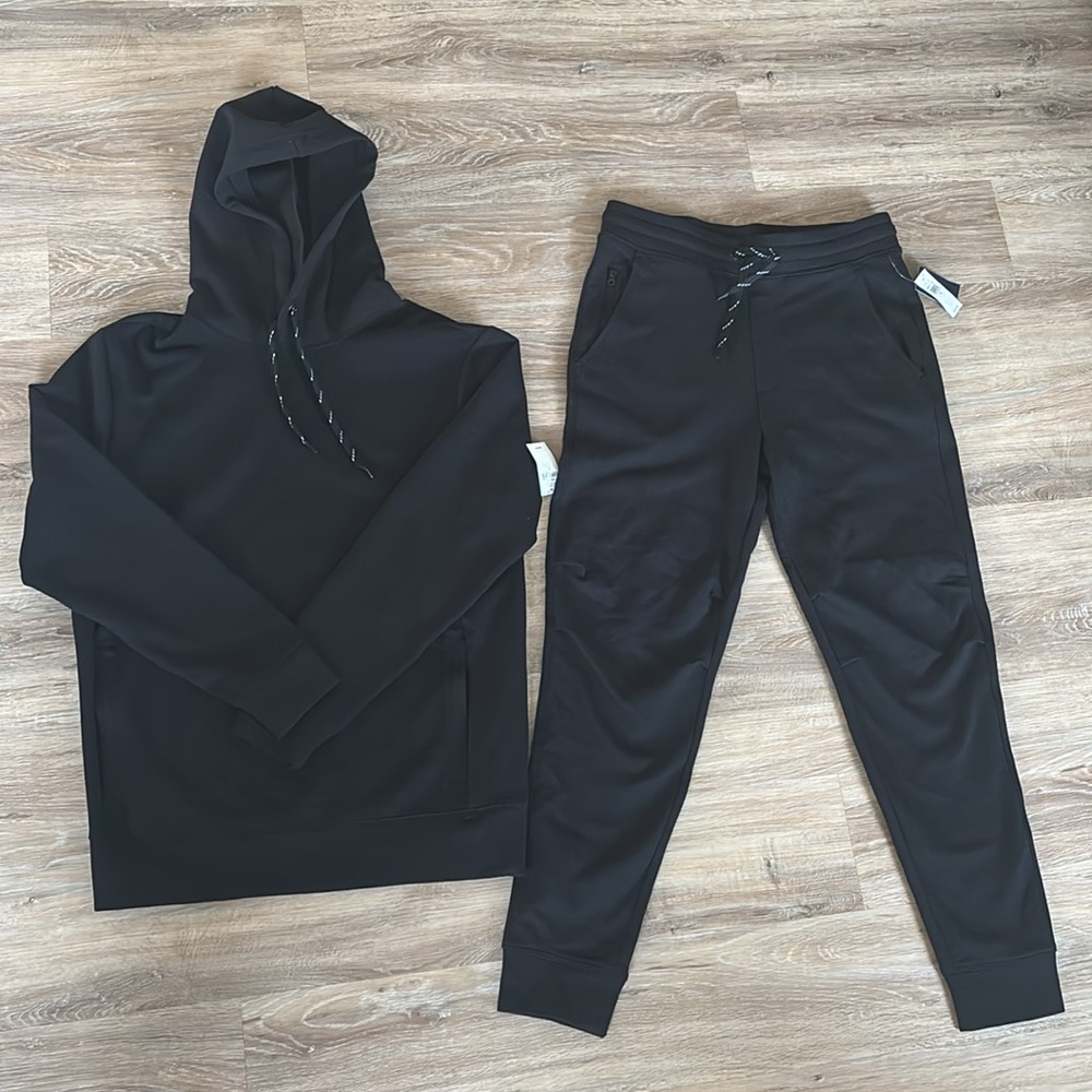 GAP athletic sweatsuit, never been worn, new with tags